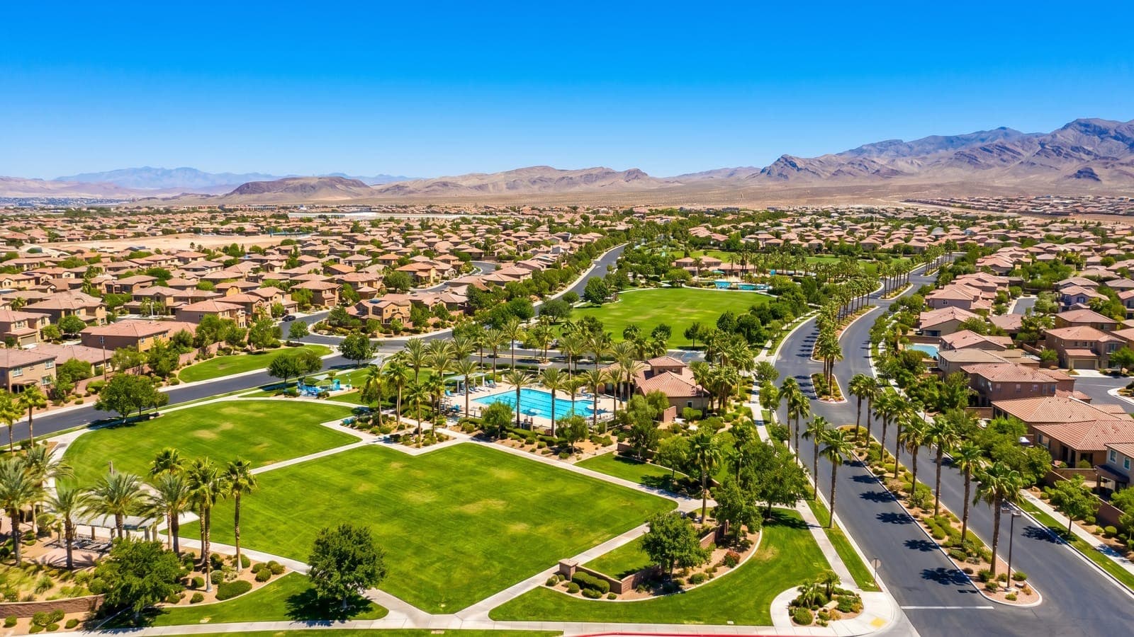 Green Valley South, Henderson — established family streets and executive homes in Henderson's premier 1990 master-planned expansion